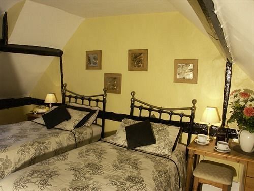 The Pelican Guesthouse Ashwellthorpe Zewnętrze zdjęcie